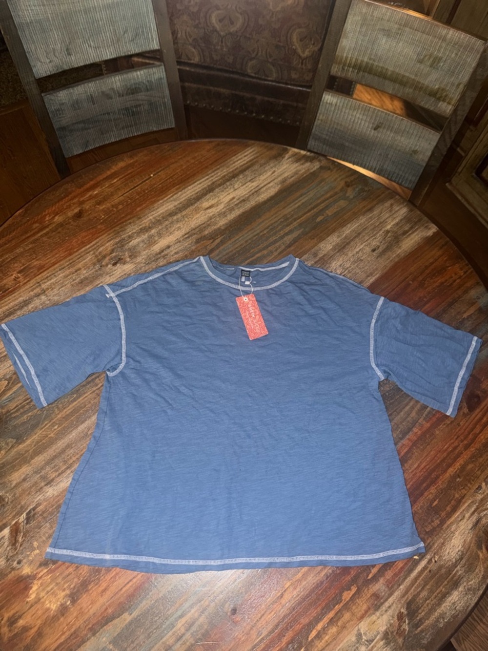 Women’s NWT Blue Crewneck Short-Sleeve Shirt
